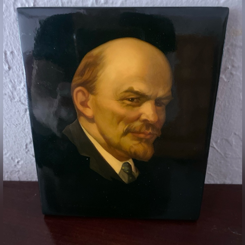 Vintage Soviet Art Original Oil painting  1970’s Lenin Fedoskino Revolution